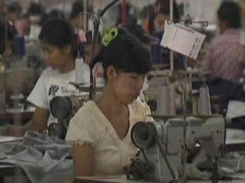 Bangladesh fashion industry faces competition