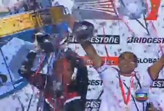 Comemoração São Paulo 2 x 0 Tigre, 'São Paulo Campeão' Copa Sul Americana 121212