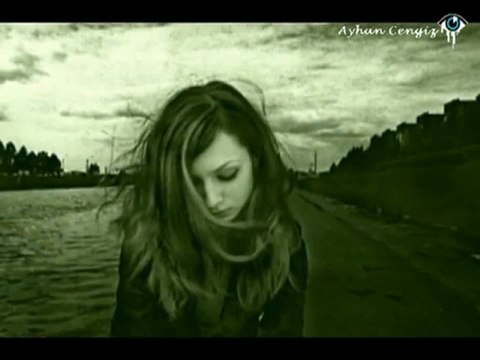 Sensiz İki Gün - Hakan Taşıyan