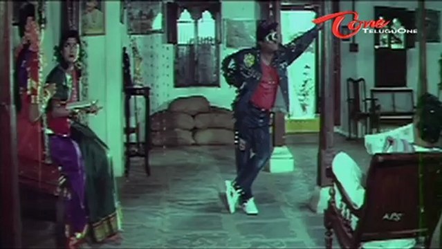 Babu Mohan Hilarious Getup To Scare Kota Srinivasa Rao