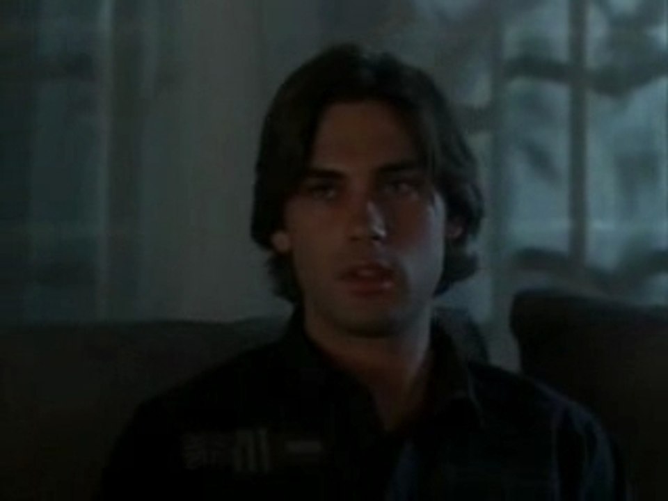 chris perry halliwell (charmed)