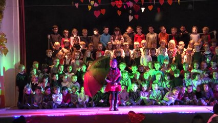 Bessan 6è chorale de l'école Maternelle