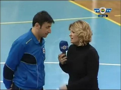 15 Aralık 2012 Bakırköy Belediyesi Yeşilyurt Fenerbahçe Maçı Sonu Kamil Söz Röportajı