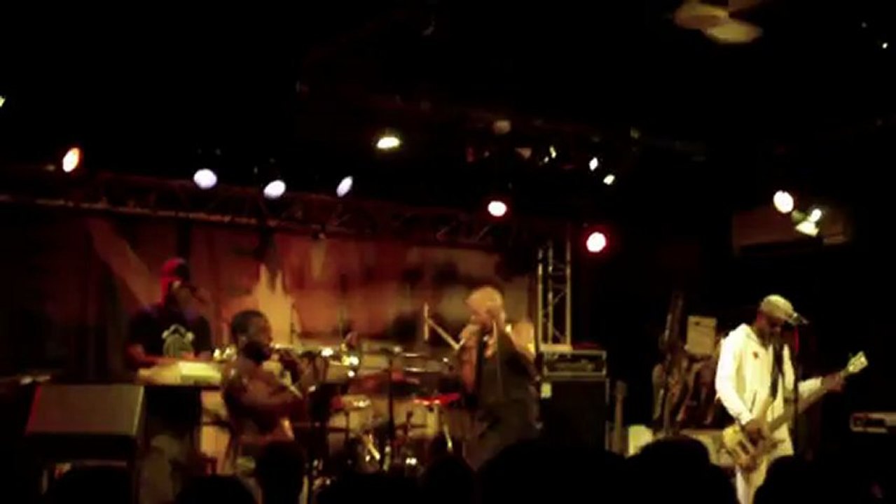Fishbone au New Morning 2012 V6