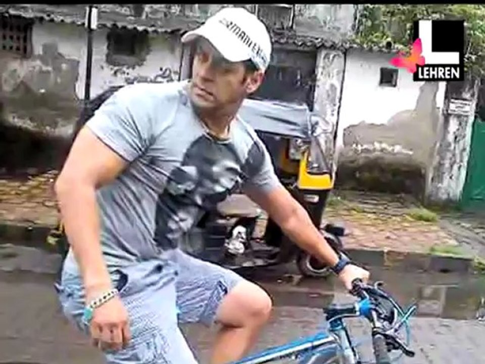 Salman Chases Aish