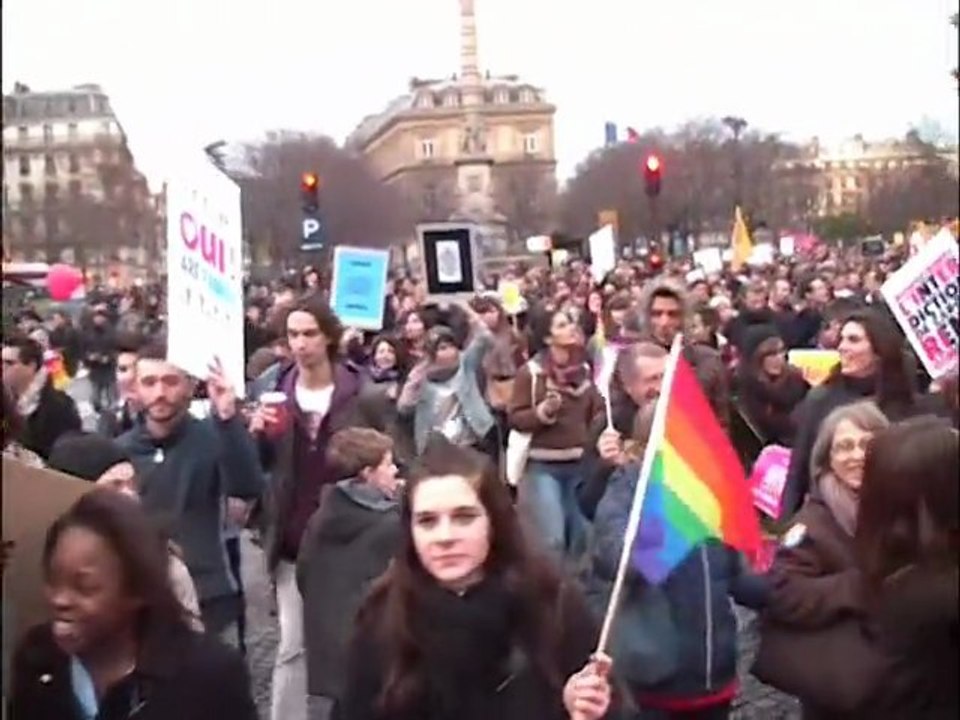 manifestation en faveur du droit au mariage pour tous les couples