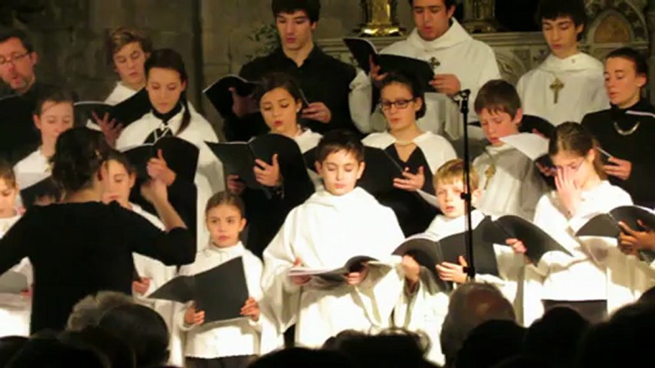 Petits Chanteurs Limousins - Lolita