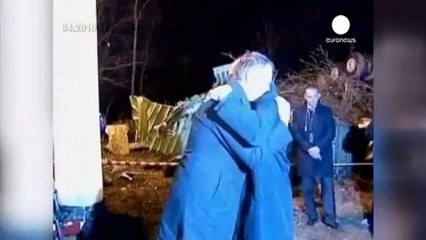 Los restos del accidente aéreo en el que murió...