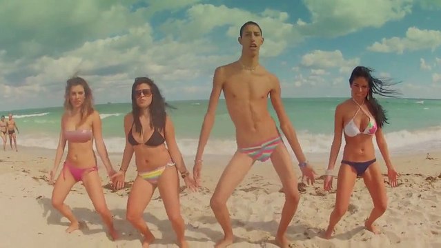 Peter l'anguille CLIP WTF