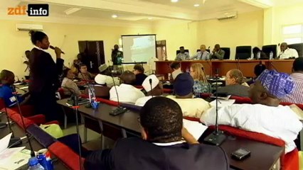 Hungrige Wellen   - Lagos' Küste versinkt im Meer