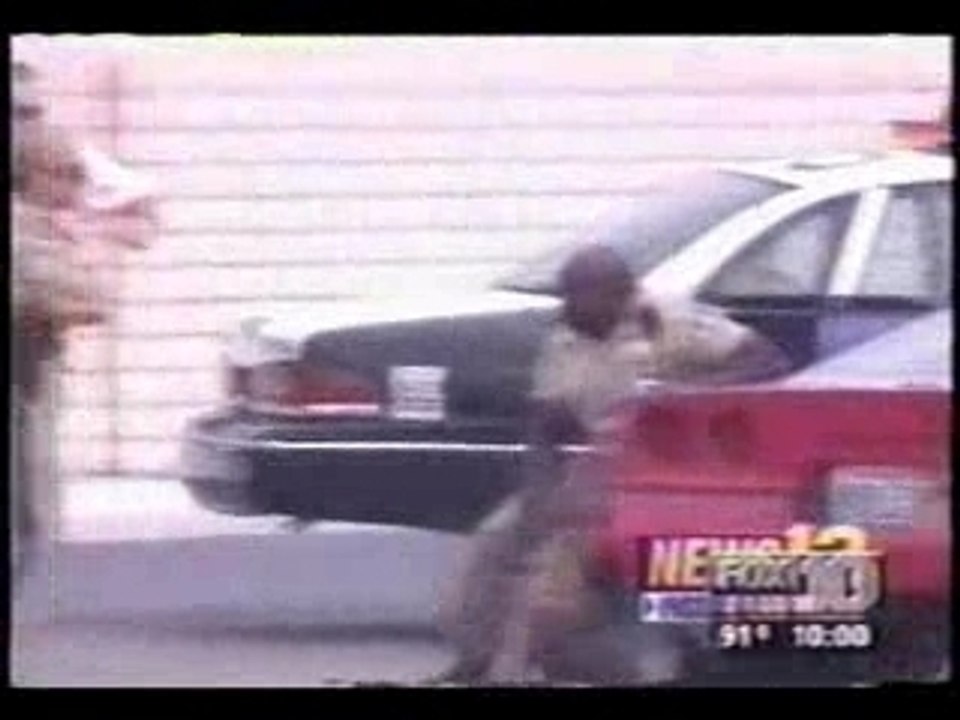 Une blonde dans la police