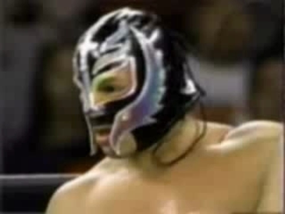 Rey Misterio Mask Off !!