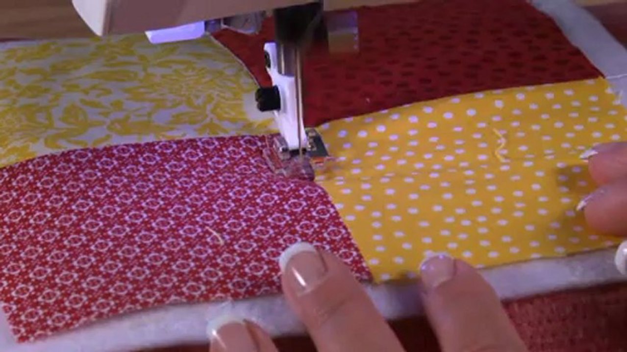 Pied de biche transparent pour des piqûre dans la couture Husqvarna Viking 412927446