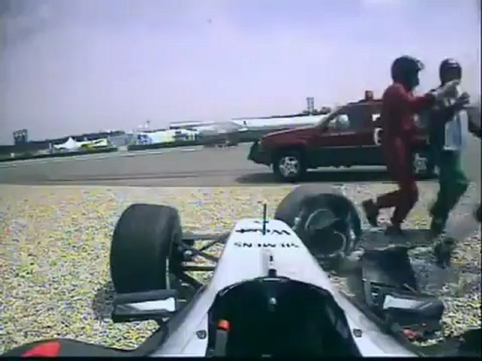 Germany GP 2004 Kimi crash and angry  hockenheim