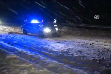 Siverek'te minibüsle tır çarpıştı: