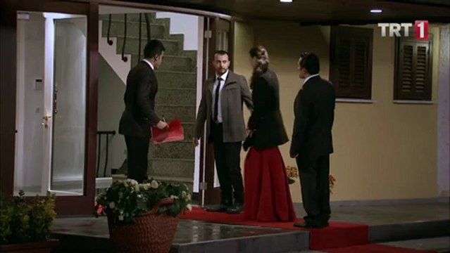 Leyla ile Mecnun 77. Bölüm Dizi İzle (tek parça)