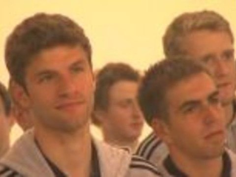 Aktie im Fokus: Adidas bricht Fußball-Rekord