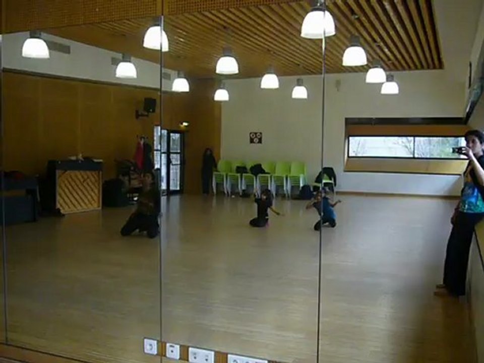 cours de danse indienne pour enfants