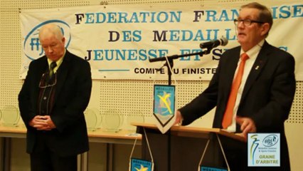 121207-03-Graine d'arbitre (Pierre Léaustic)