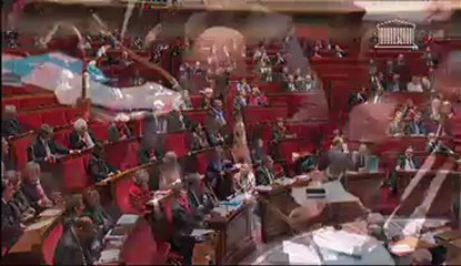 Questions au Gouvernement - Réponse de Pierre Moscovici à Christophe Priou [18 décembre 2012]