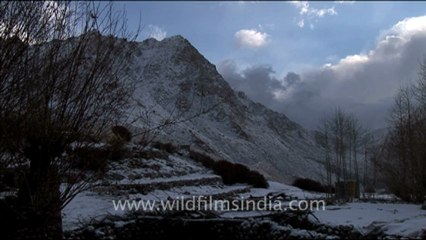 1257.Time Lapse of Clouds, Ladakh.mov