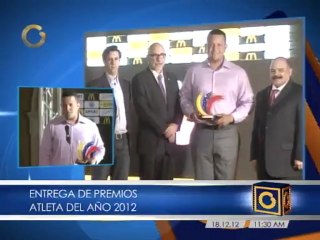 En video: Miguel Cabrera recibió el premio Atleta del Año