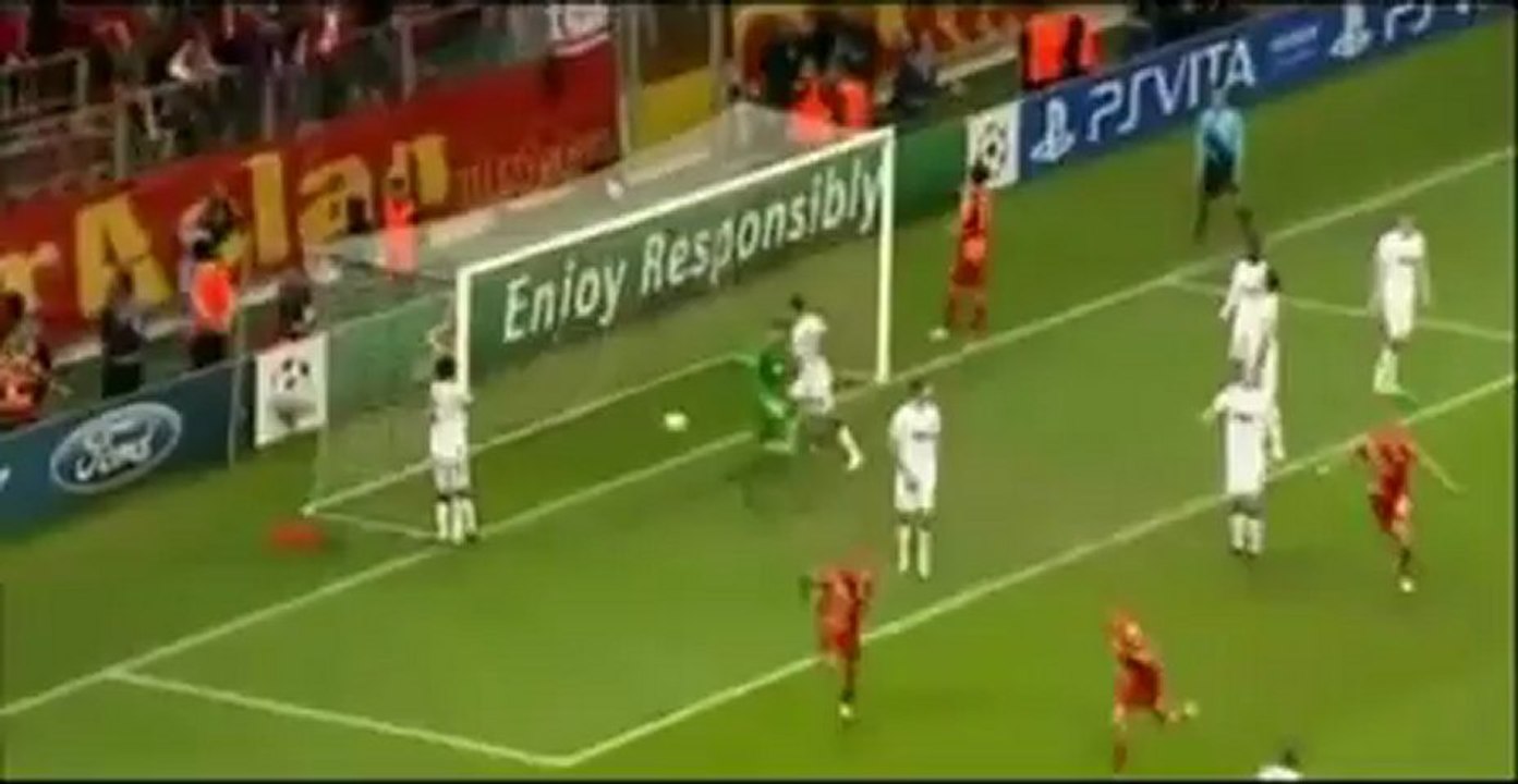 İŞTE BURAK YILMAZ'IN ŞAMPİYONLAR LİGİ'NDE Kİ GOLLERİ