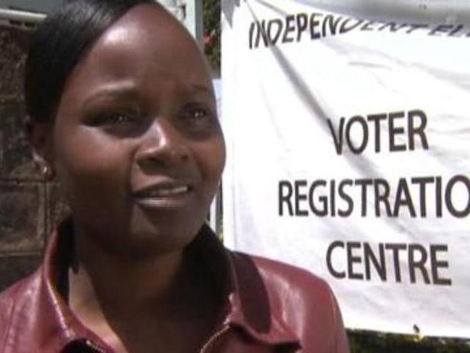 Low turnout ahead of regristation deadline for Kenyan vote