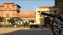 1643.Royal Junagarh Fort of Bikaner.mov