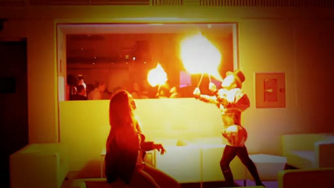 MONA "Lean Into The Fall"