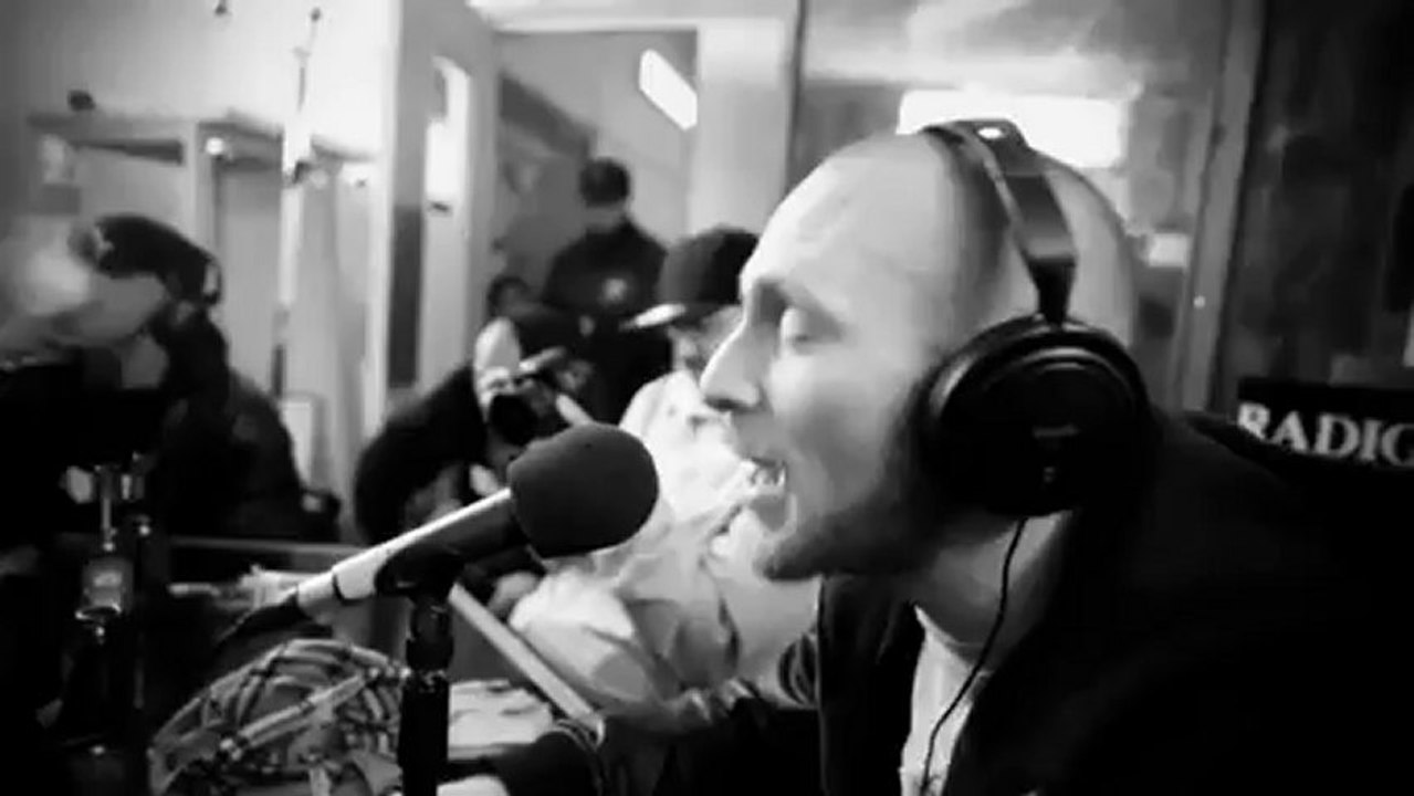 FURAX  10VERS  NEKA  METIK  MENSHEN  - ANCRES DANS LE SOL (INGLOURIOUS BASTARDZ)