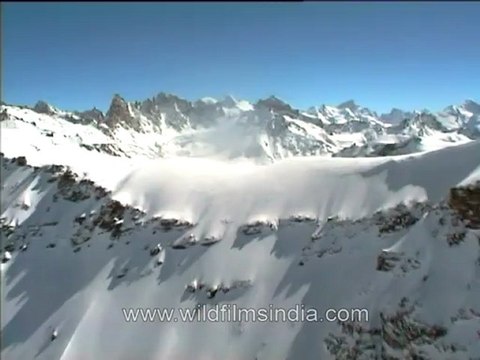 2004.Ice capped mountains near Malana Nala, Himachal Pradesh.mov