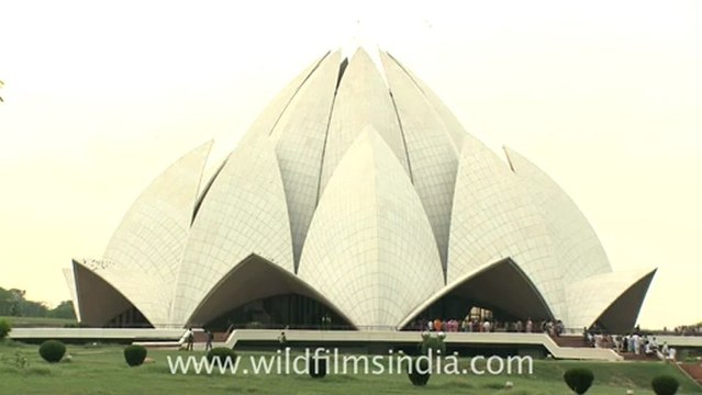 2286.Time lapse of Lotus temple.mov