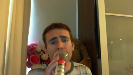 Wiwi égratigne "c'est léger" de Ben Mazue & Pauline Croze