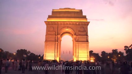 2305.India gate at dusk, New Delhi.mov
