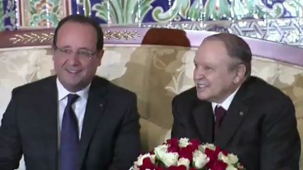 François Hollande en visite d'Etat en Algérie