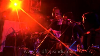 2433.Escape Festival 2011.mov