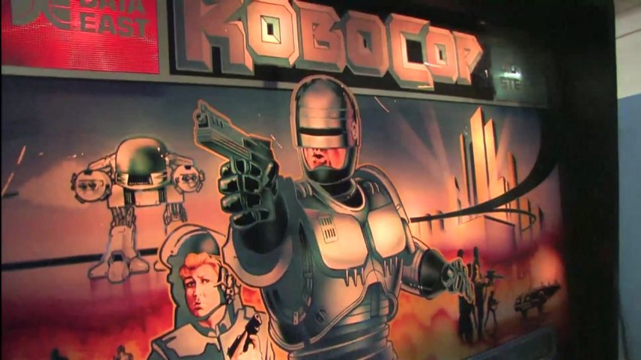 Classic Game Room - ROBOCOP pinball machine review