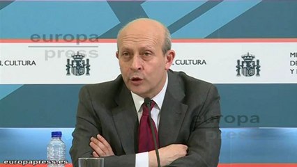 Wert equipara el "tratamiento" de la lengua cooficial al castellano