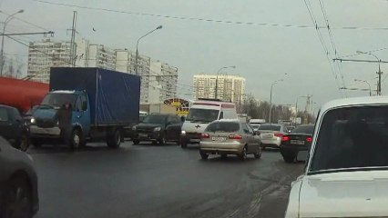 Piéton renversé par une Ambulance