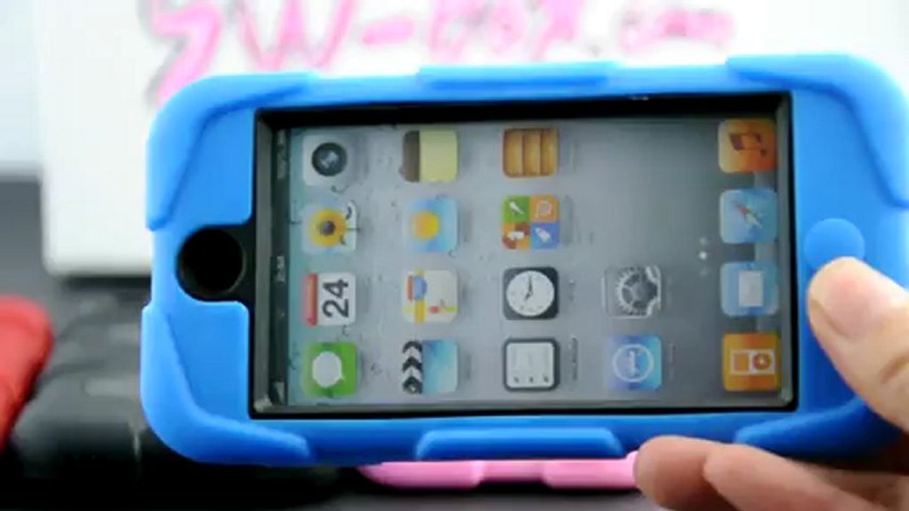 Robot Dual Protection Hard Shell Case for iPod Touch 5