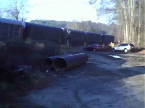Norfolk Southern stack and autorack southeast through Mableton