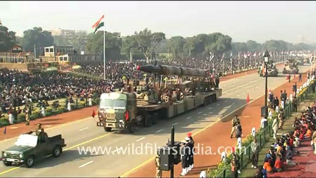 3108.Republic Day parade - full ceremony! - Part 1.mov