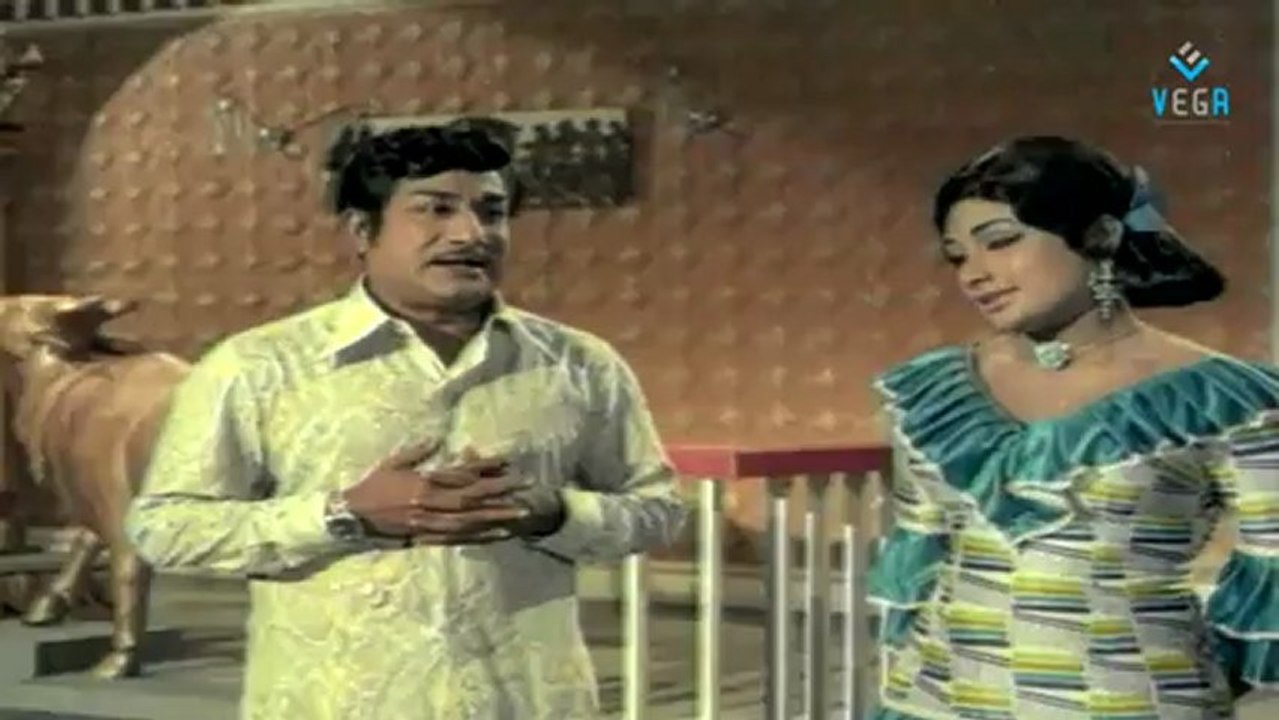Anbai Thedi - Sivaji Ganesan | Jayalalitha Movie Part 04