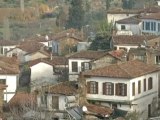 Visitors flock to Turkish town to escape doomsday