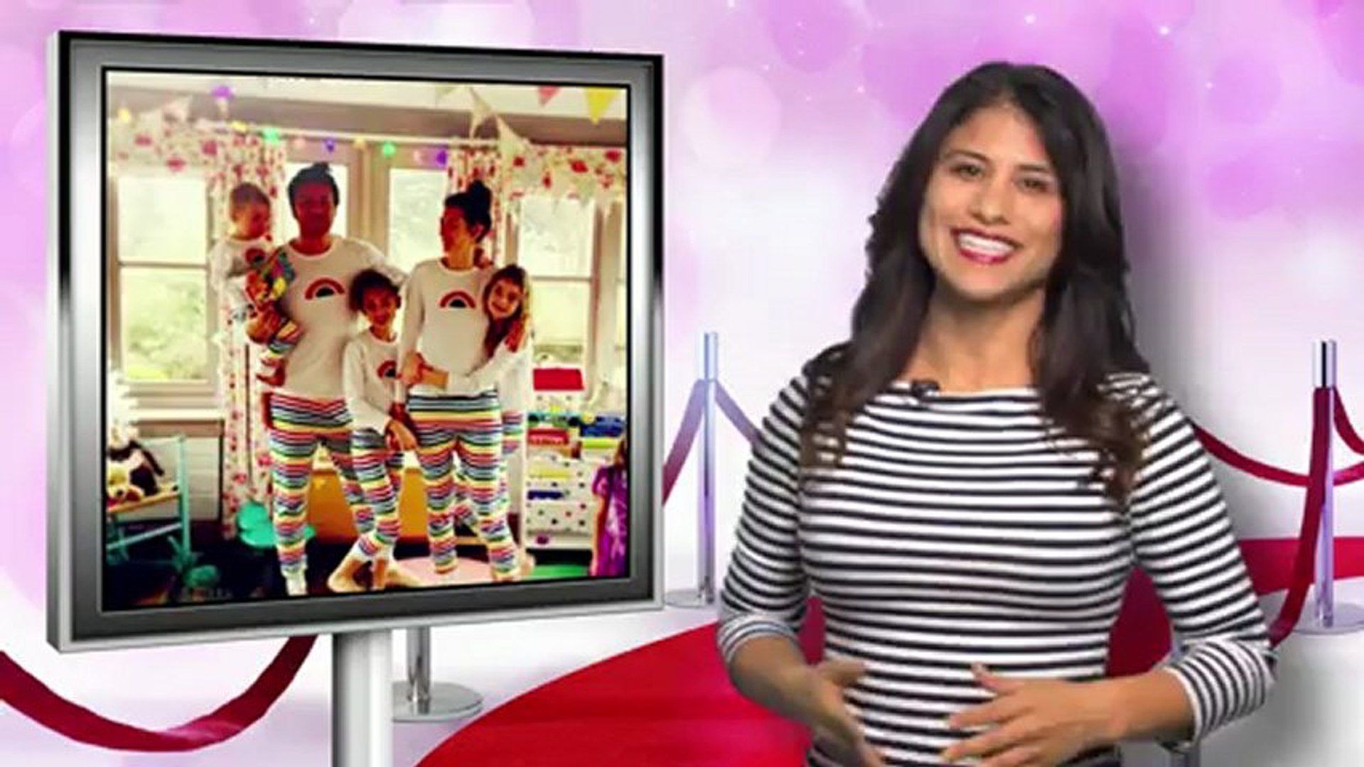 Celebrities In The Holiday Spirit