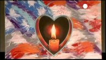 Newtown entierra a sus muertos, Estados Unidos debate...