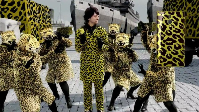 #softbank #pantone #smap #mobile phones #jpop #cool