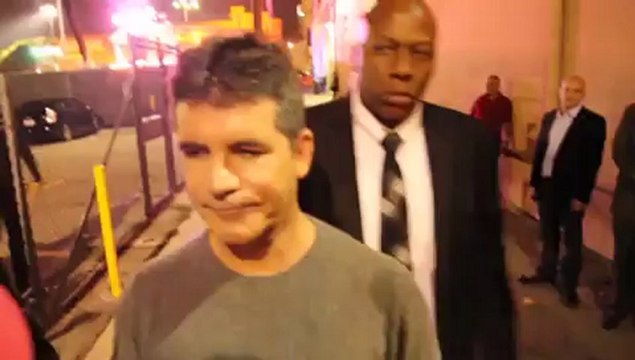 Simon Cowell Is Dating Carmen Electra