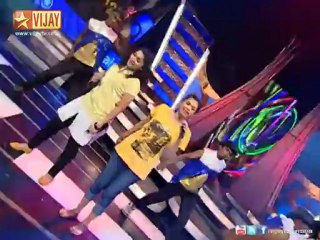 Kalakalamaga Vazhum - Punnagai Mannan by Malavika and Sukanya